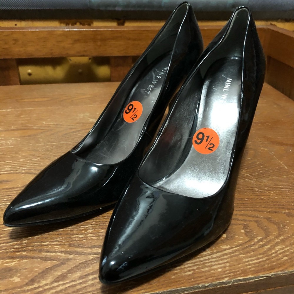 Black Nine West heels